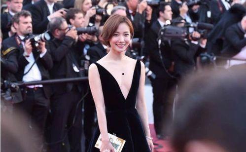 走红毯女明星爆料视频在线观看,独家视频带你直击现场  第3张